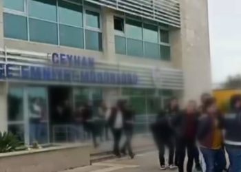 Adana’da silahlanan suç örgütü üyeleri tutuklandı