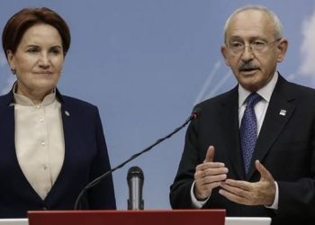 Meral Akşener masadan kalkınca kaç kişi istifa etti