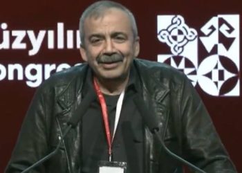 “Renkli kişiliğim” cezaevine atılırken işe yaramıyor