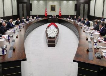 Kabine bugün toplanıyor: Memur ve emekli maaşları da masada