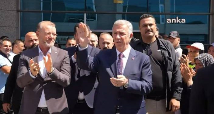 Mansur Yavaş: “Hiçbir mesai arkadaşımızı ekonomik olarak ezdirmeyeceğiz”