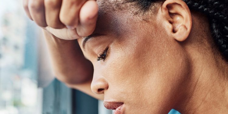 Gülümseyen Depresyon: Mutluluk maskesi